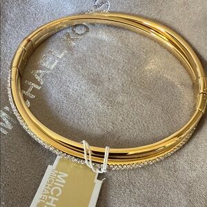 Michael Kors NWT Gold Tone Bangle Bracelet